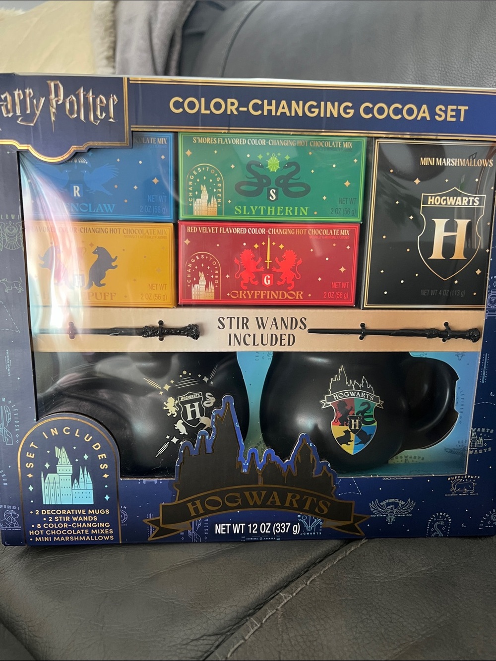Hogwarts Color-Changing Cocoa Set - Picture 2 of 7